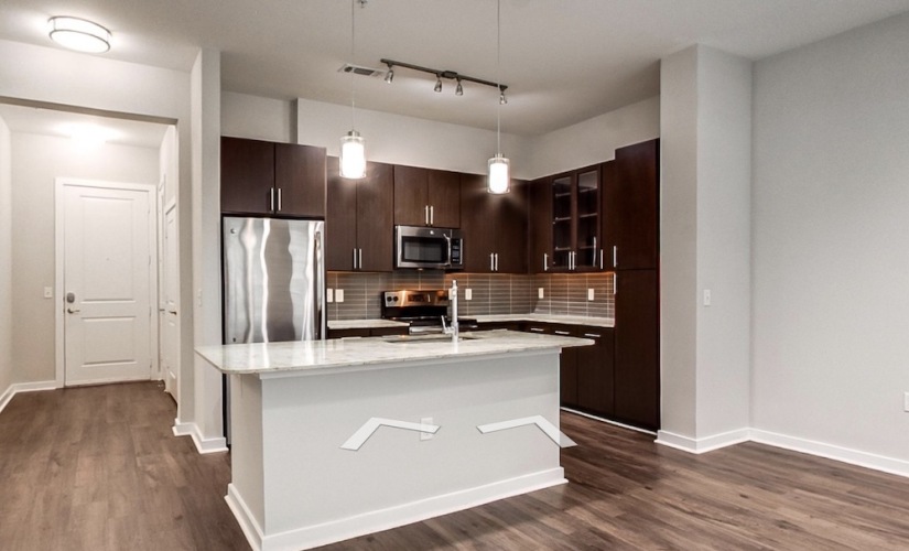 1 Bed / 1 Bath